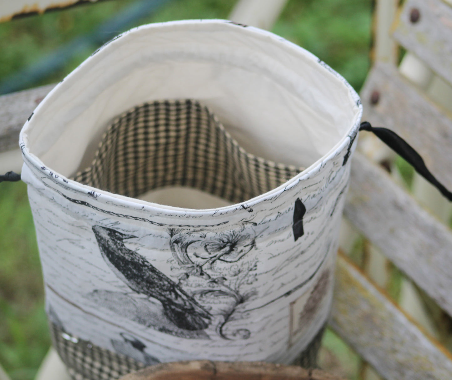 "Nevermore" Draw String Drop Spindle/ Project Bag